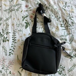 GYMSHARK Everyday Crossbody Bag